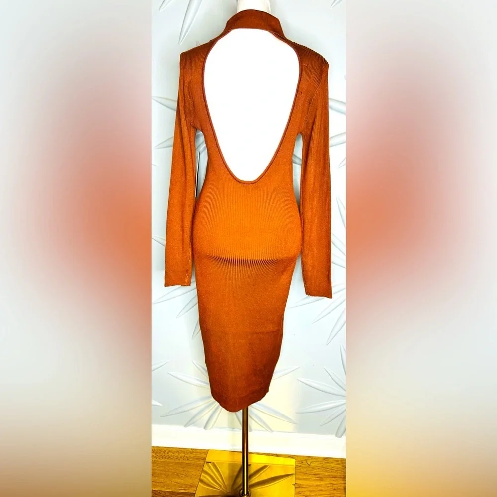 NWT Almost Famous SZ XL brown sweater dress w/long sleeves, bust 36”-46”